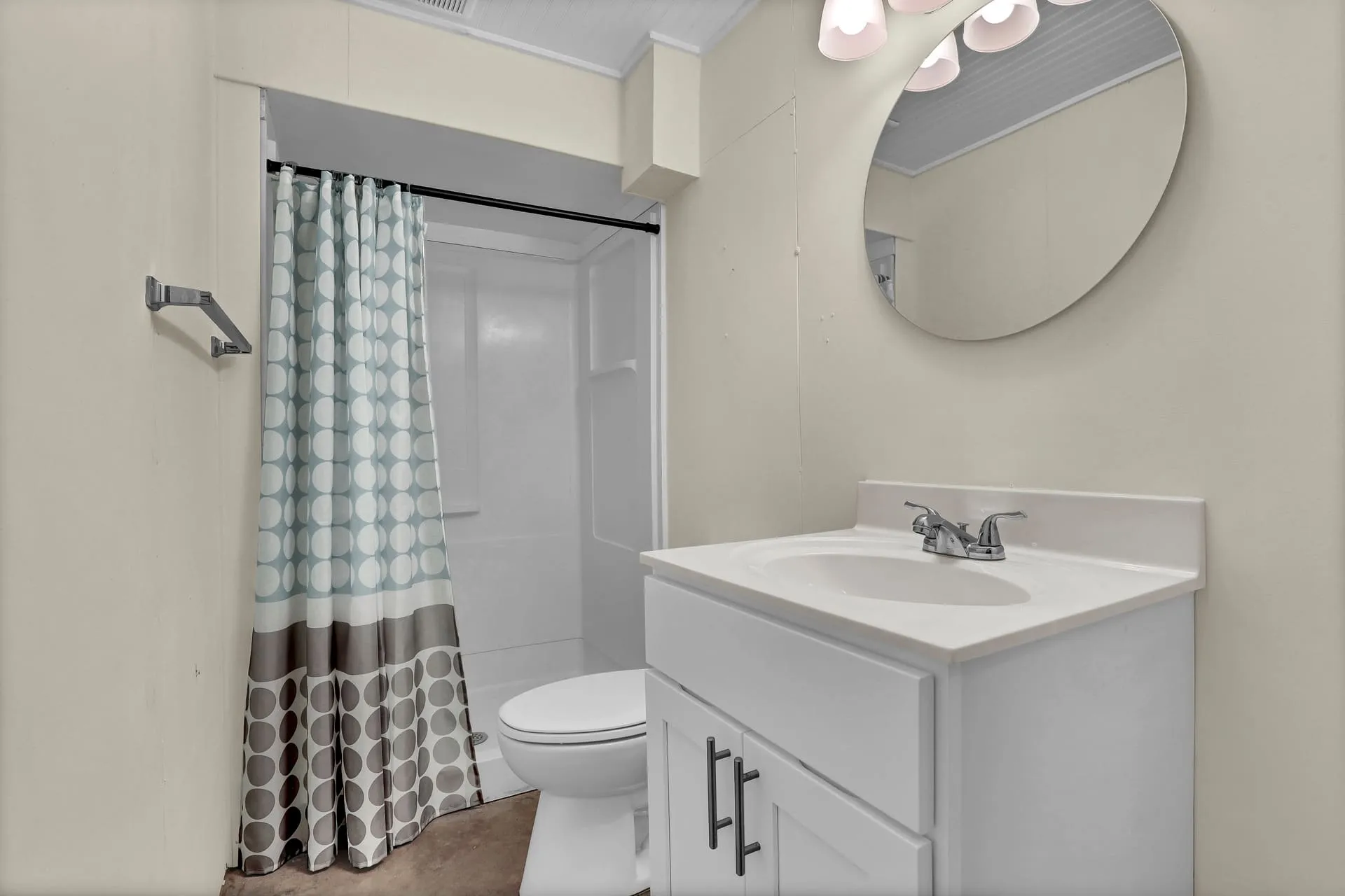 Ground-floor bathroom with walk-in shower