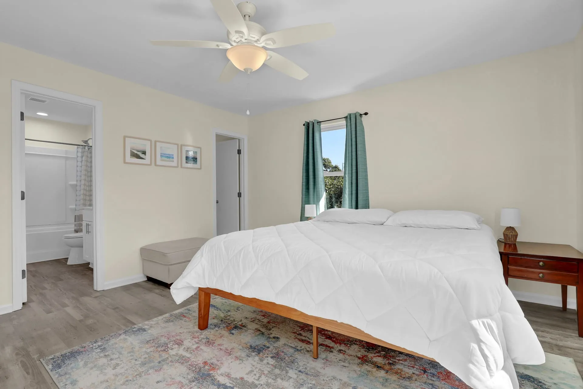 Primary king bedroom with en-suite bath